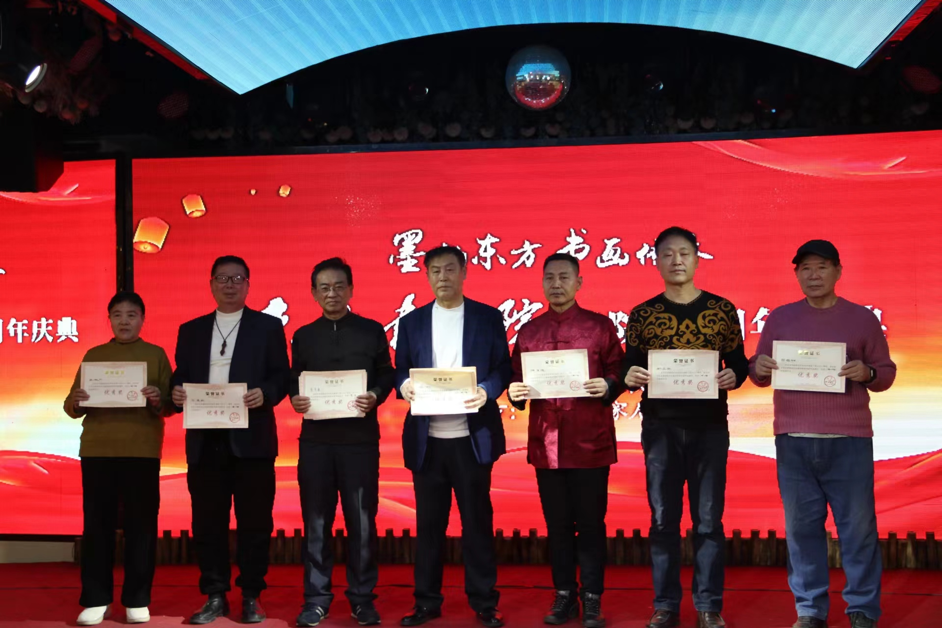 中国网上电视台《新星访谈》——中国写佛第一人东方书画院院长张鸿嵩(图3)